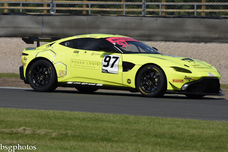 BritishGT-405.jpg