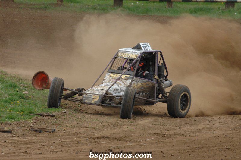 Racing-365.jpg