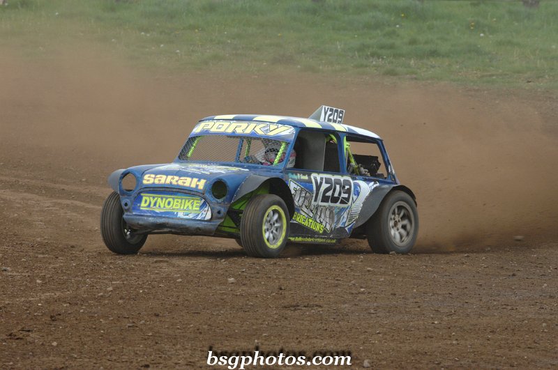 Racing-400.jpg