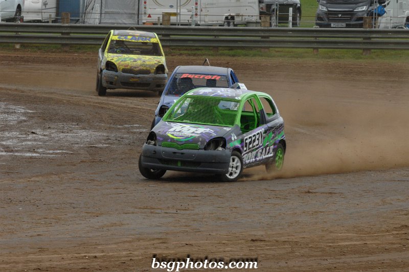 Racing-5.jpg