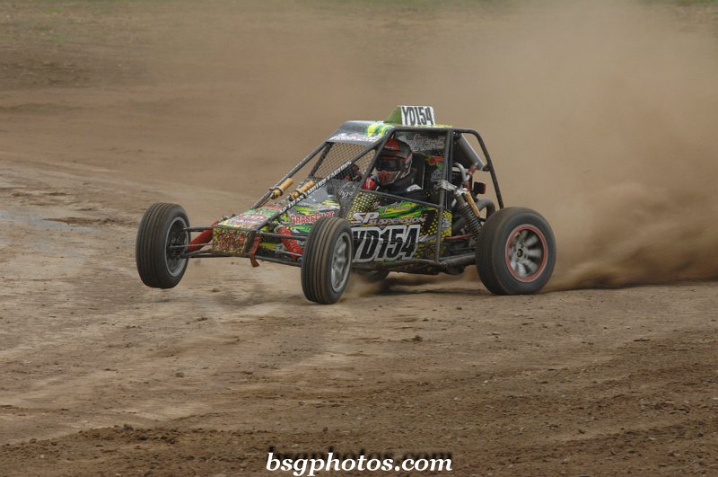 Racing-75.jpg