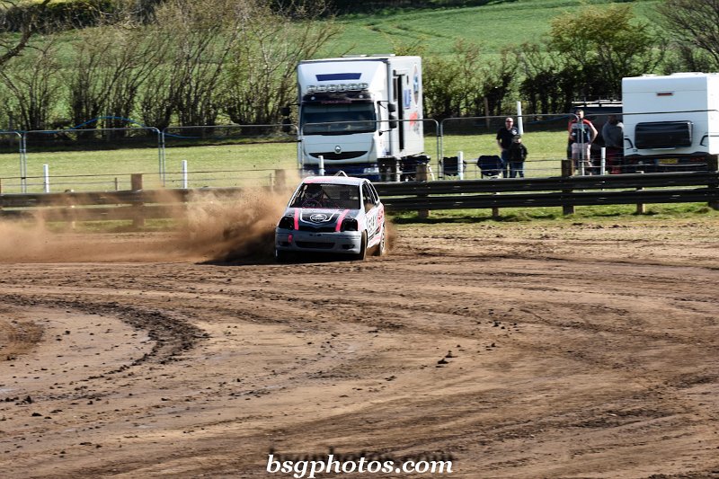 FirstMeet-1.jpg
