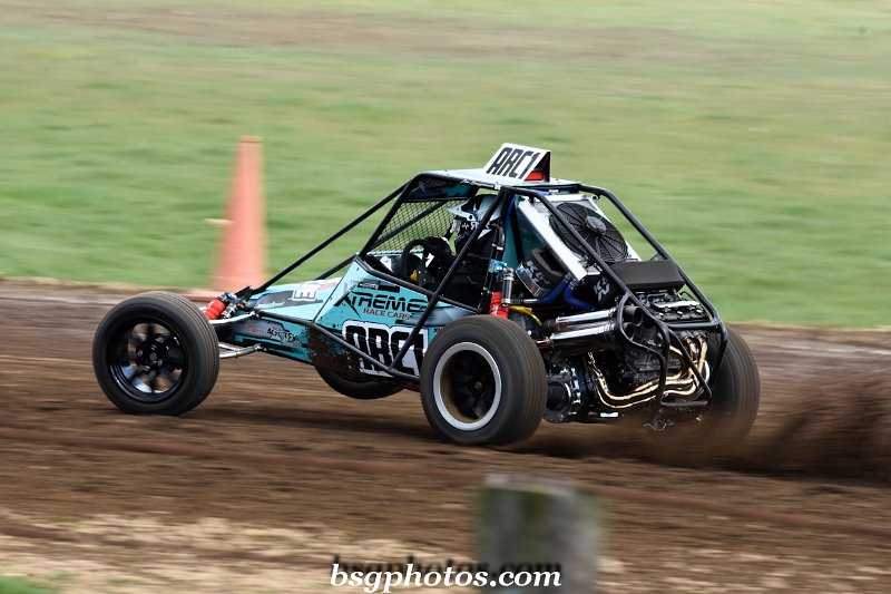 FirstMeet-320.jpg