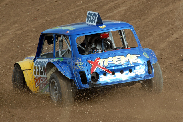 IMAGE: http://www.bsgphotos.co.uk/photonet/bsg_2920.jpg